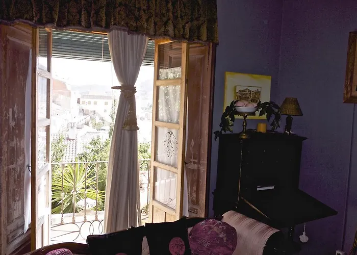 Olmitos 3 Hotel boutique, Casa-Palacio