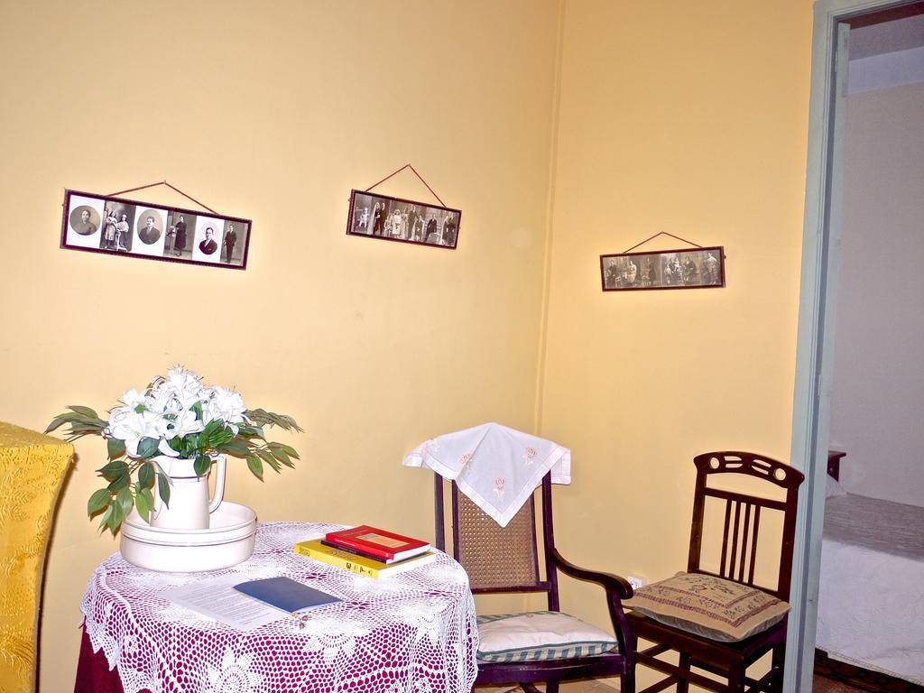 Olmitos 3 Boutique, Casa-palacio *